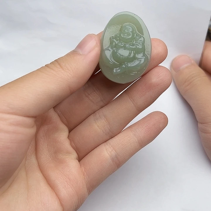 和田玉挂件。k k未镶嵌