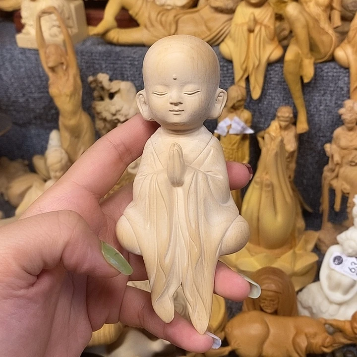 黄杨木黄杨瑕疵和尚