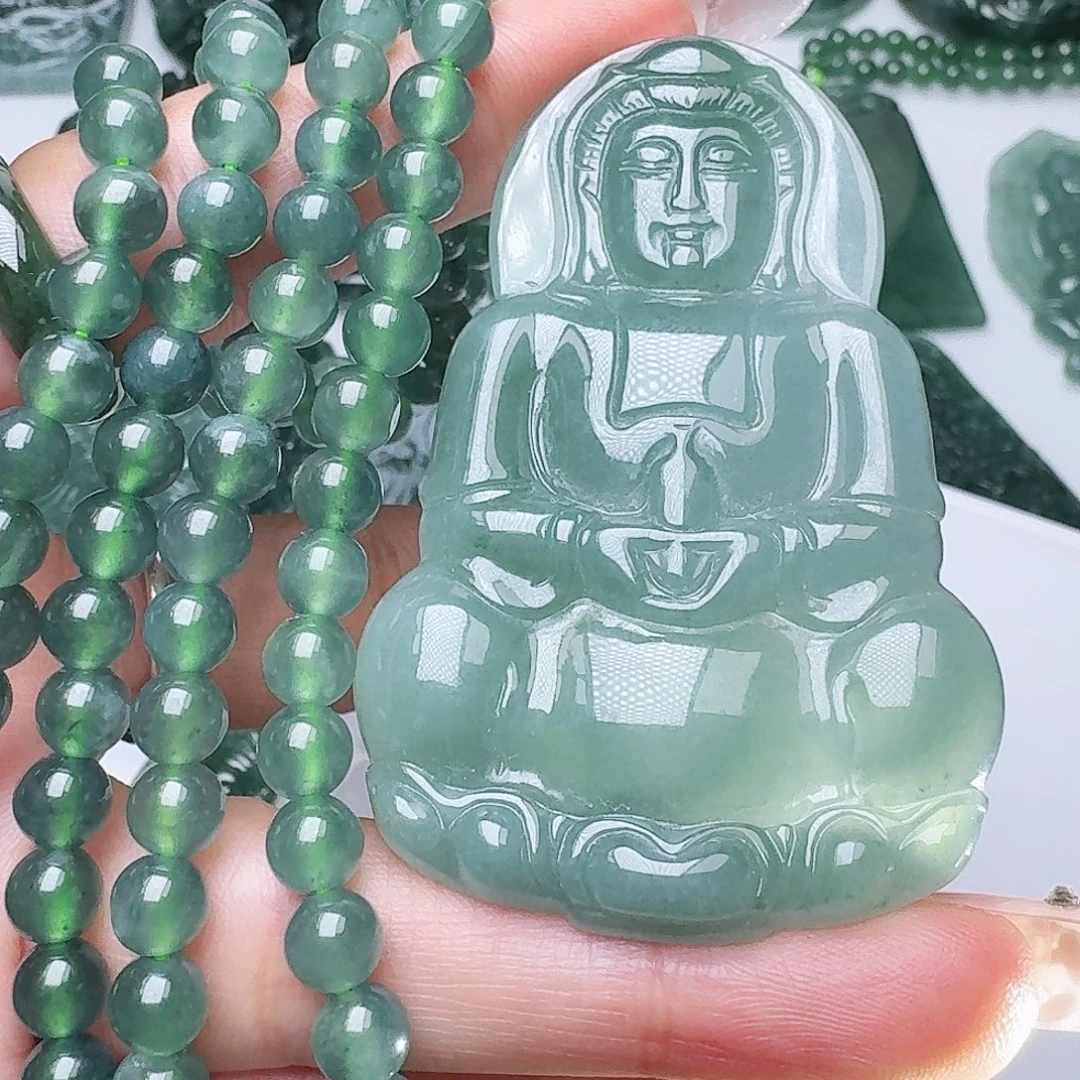 翡翠未镶嵌颈饰111