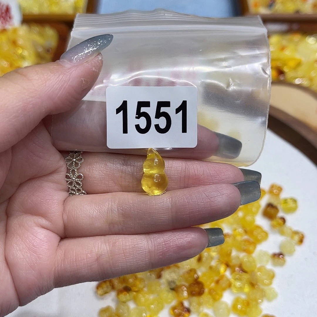 琥珀未镶嵌裸石蜜蜡