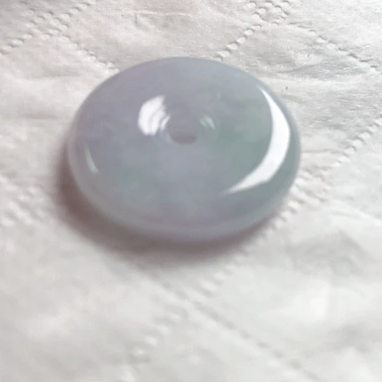 翡翠颈饰未镶嵌天**哥吊坠