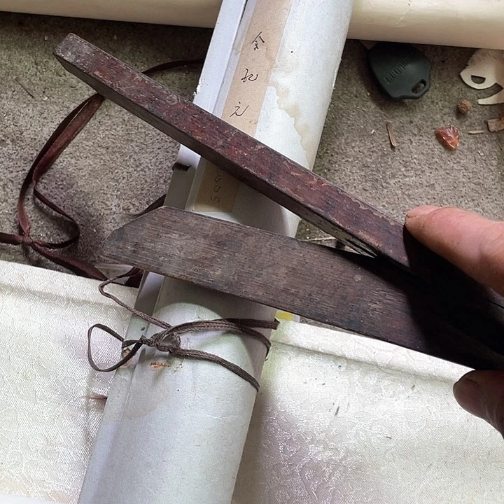 香榧木陳**偉木头的杂件司机怕他