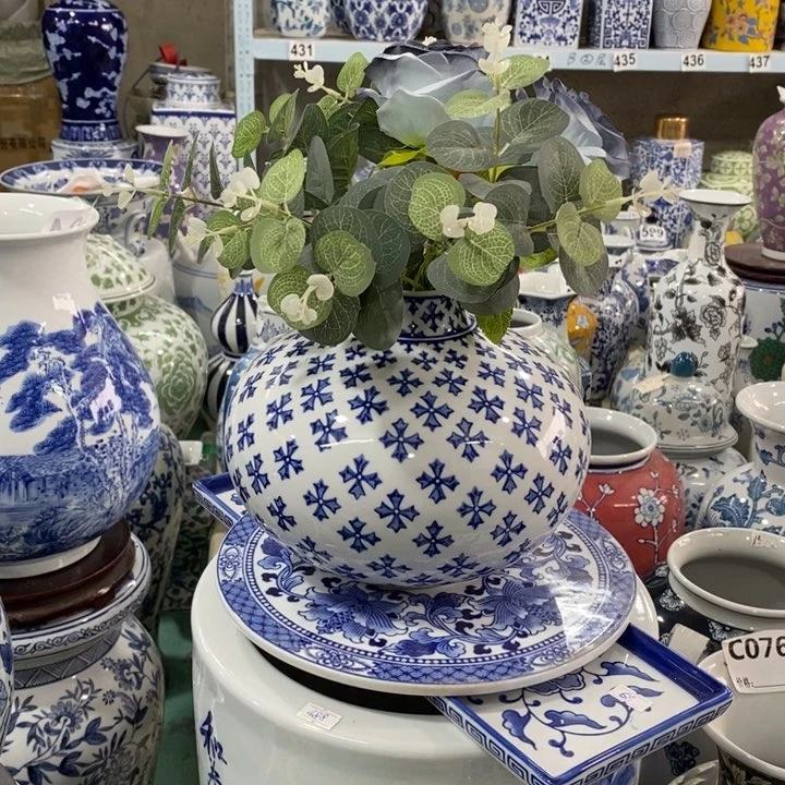 摆件手绘陶瓷大肚花瓶