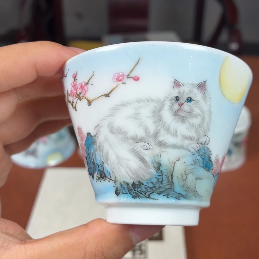 瓷杯子瓷姑娘景德镇陶瓷艺术