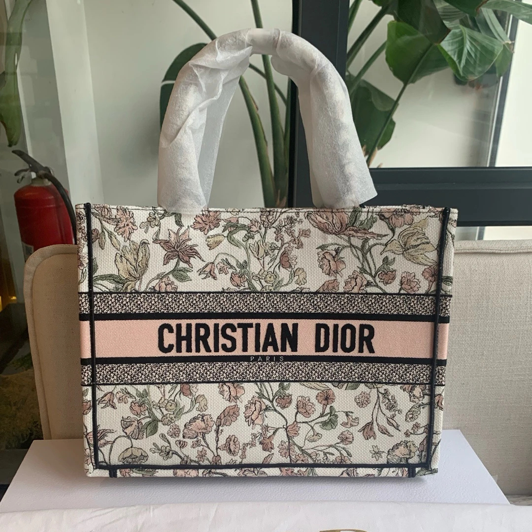 未使用 DIOR/迪奥 未使用-花卉刺绣托特中号