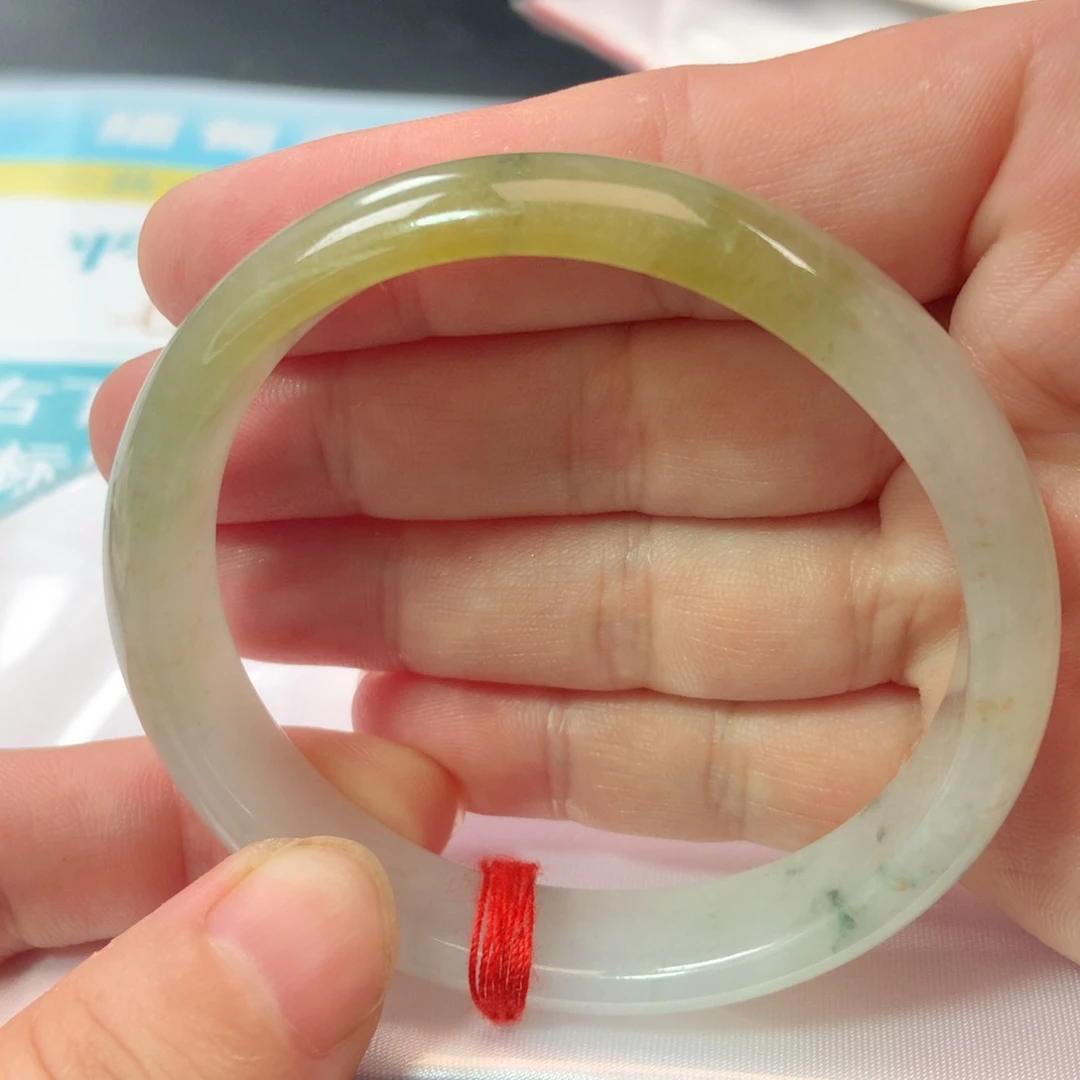 翡翠手镯（贵妃镯）未镶嵌1185号