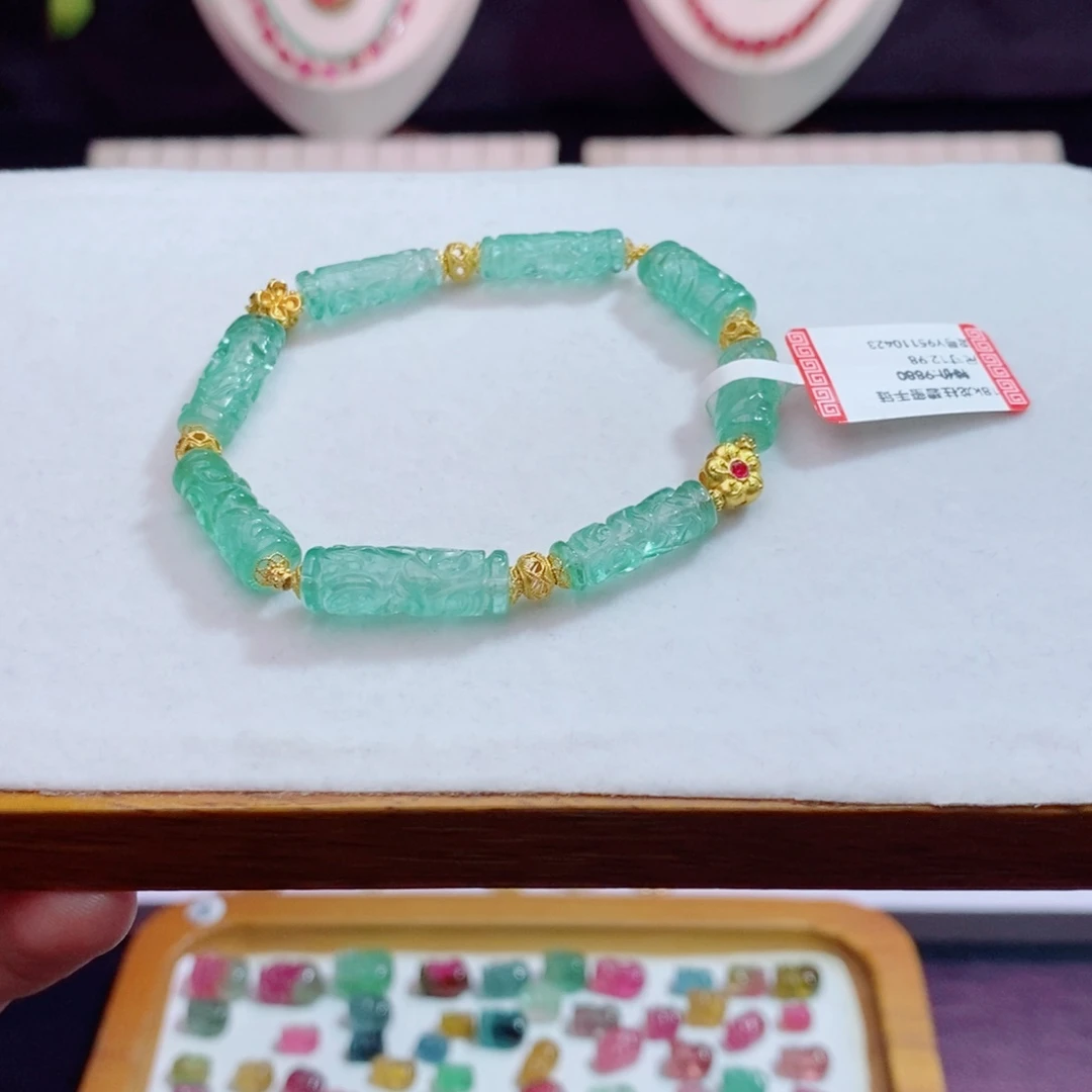 碧玺m18K金镶嵌碧玺龙柱手链