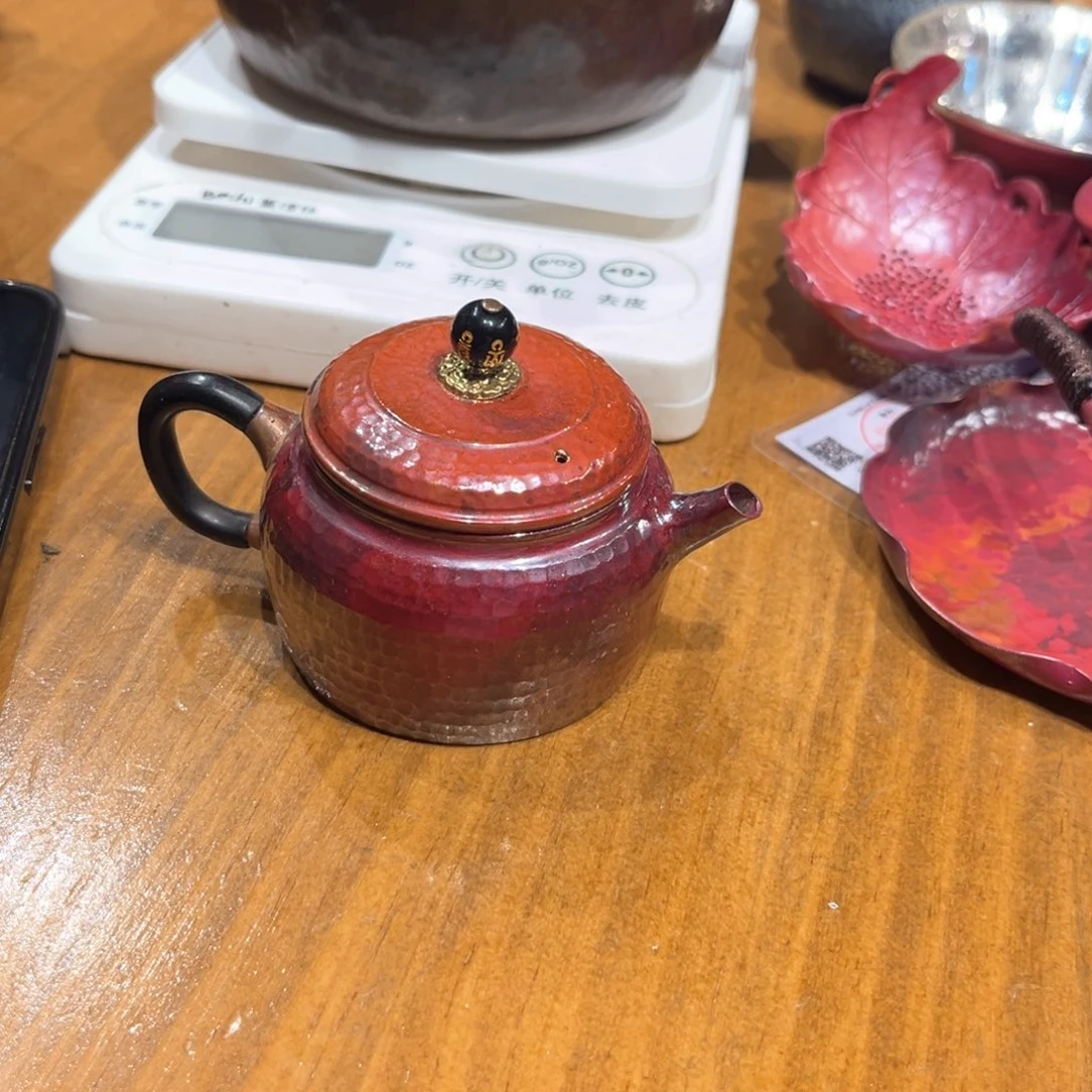 淬火色水平壶手工锻打工艺
