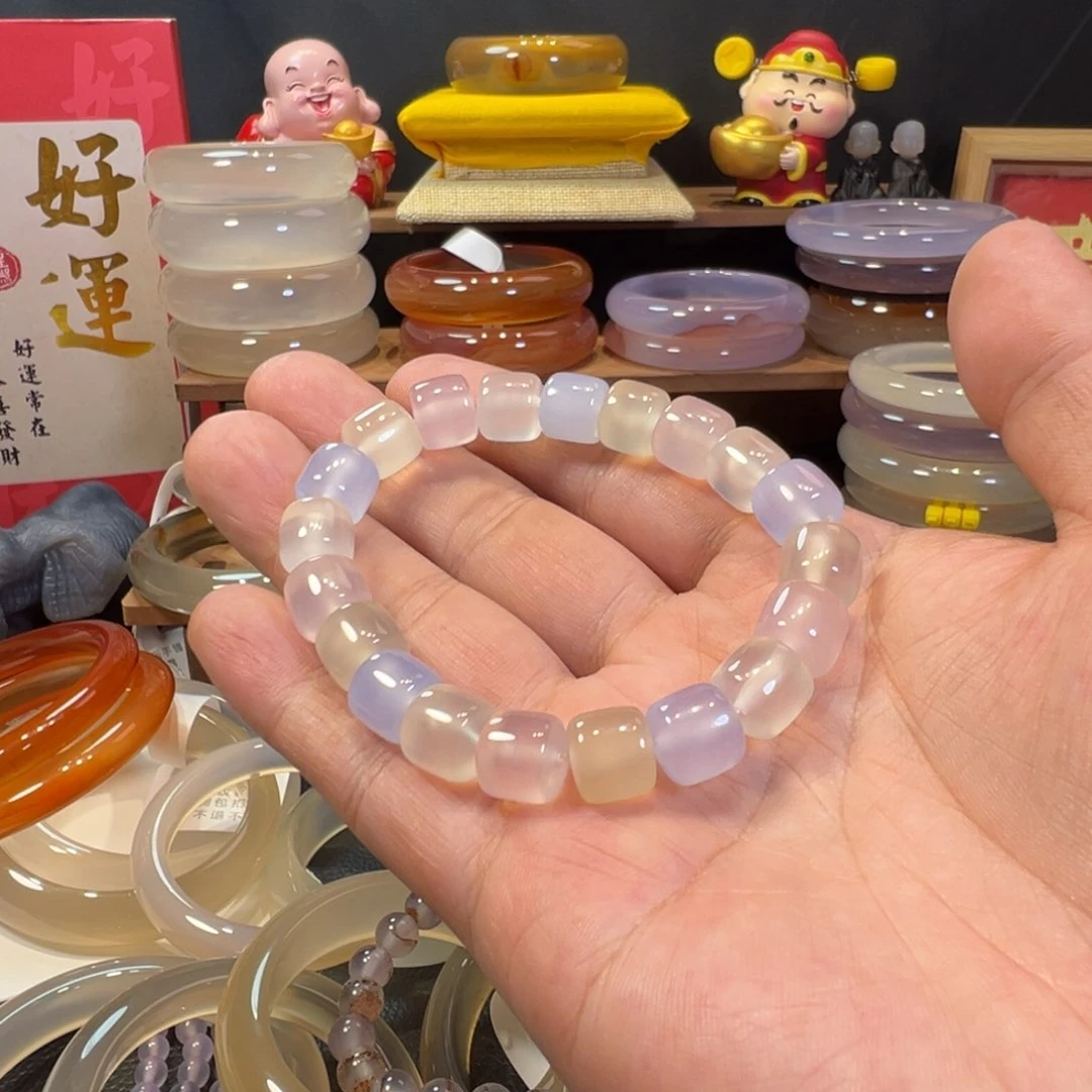 图***粉玛瑙/玉髓手镯未镶嵌