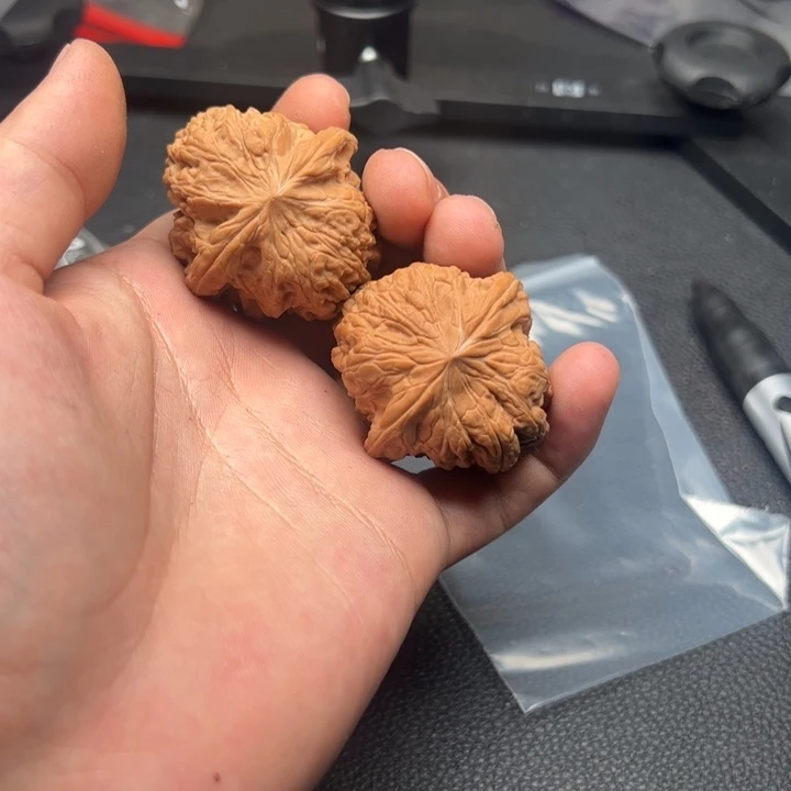 文玩核桃吊坠哈*@4号核桃