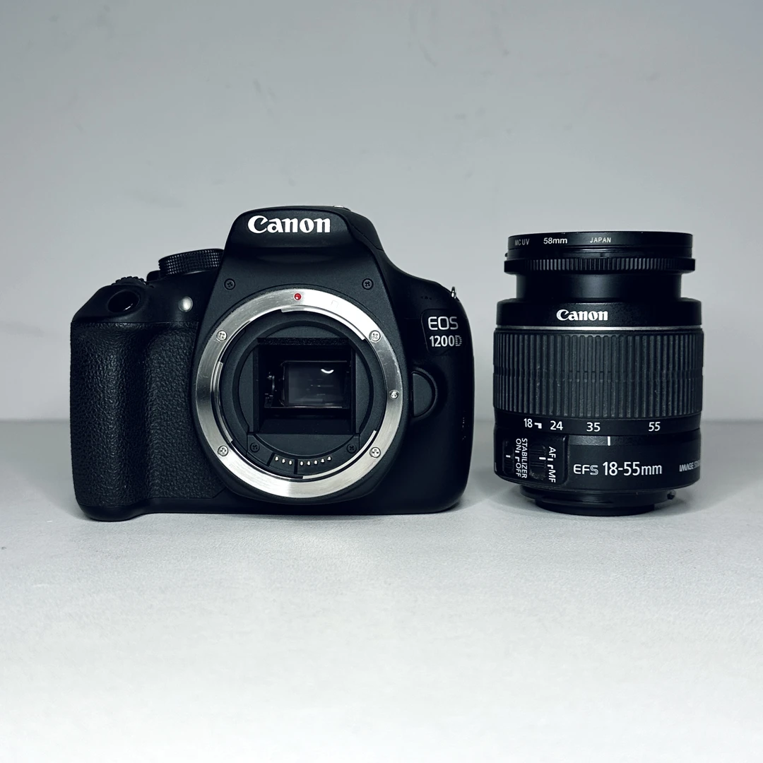 9新 Canon/佳能 1200D 套机 带18-55痰盂镜头 价格美丽