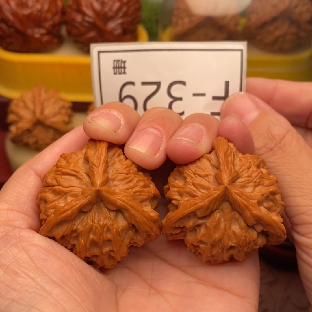 文玩核桃把件盘山40