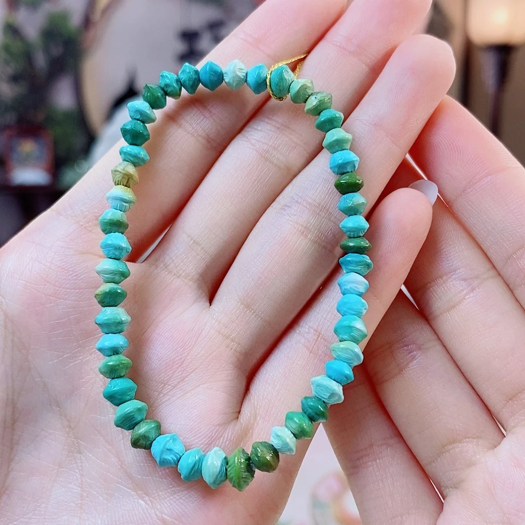 未镶嵌绿松石珠宝奇石