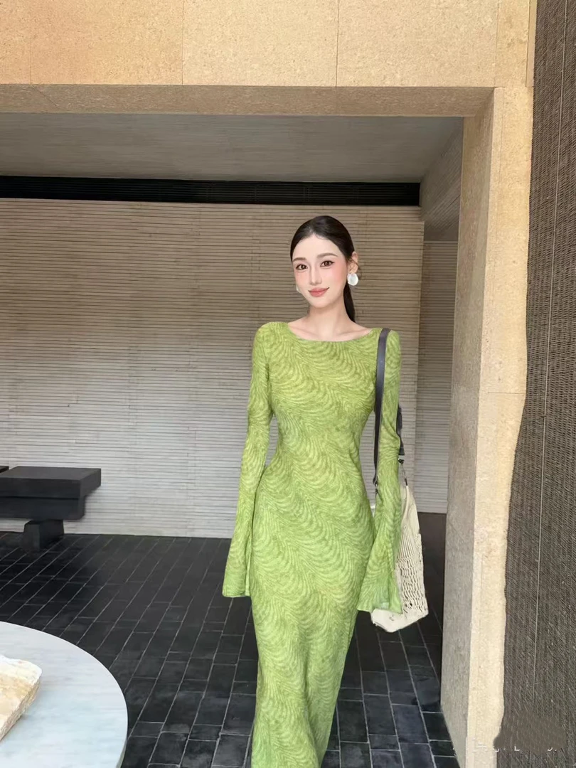 夏季印花长裙高腰套头长袖连衣裙温柔绿色网红法式桑蚕丝