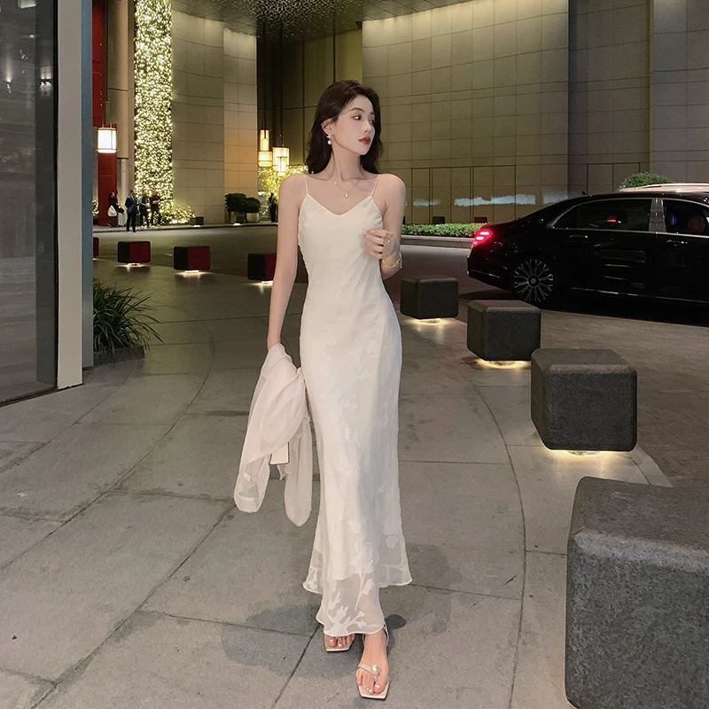 林关关【波西米亚】经典杏色雪纺提花吊带裙93981