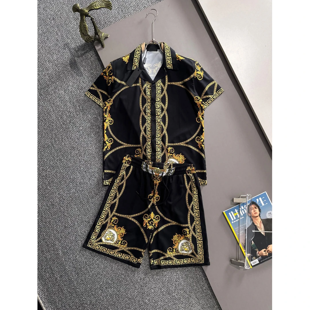 夏季新款美杜莎宫廷印花短袖衬衫短裤套装男士时尚休闲百搭两件套