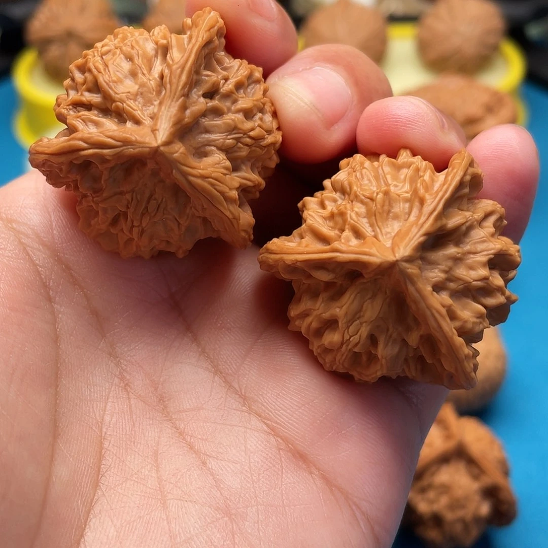 文玩核桃把件用****2盘山三棱37