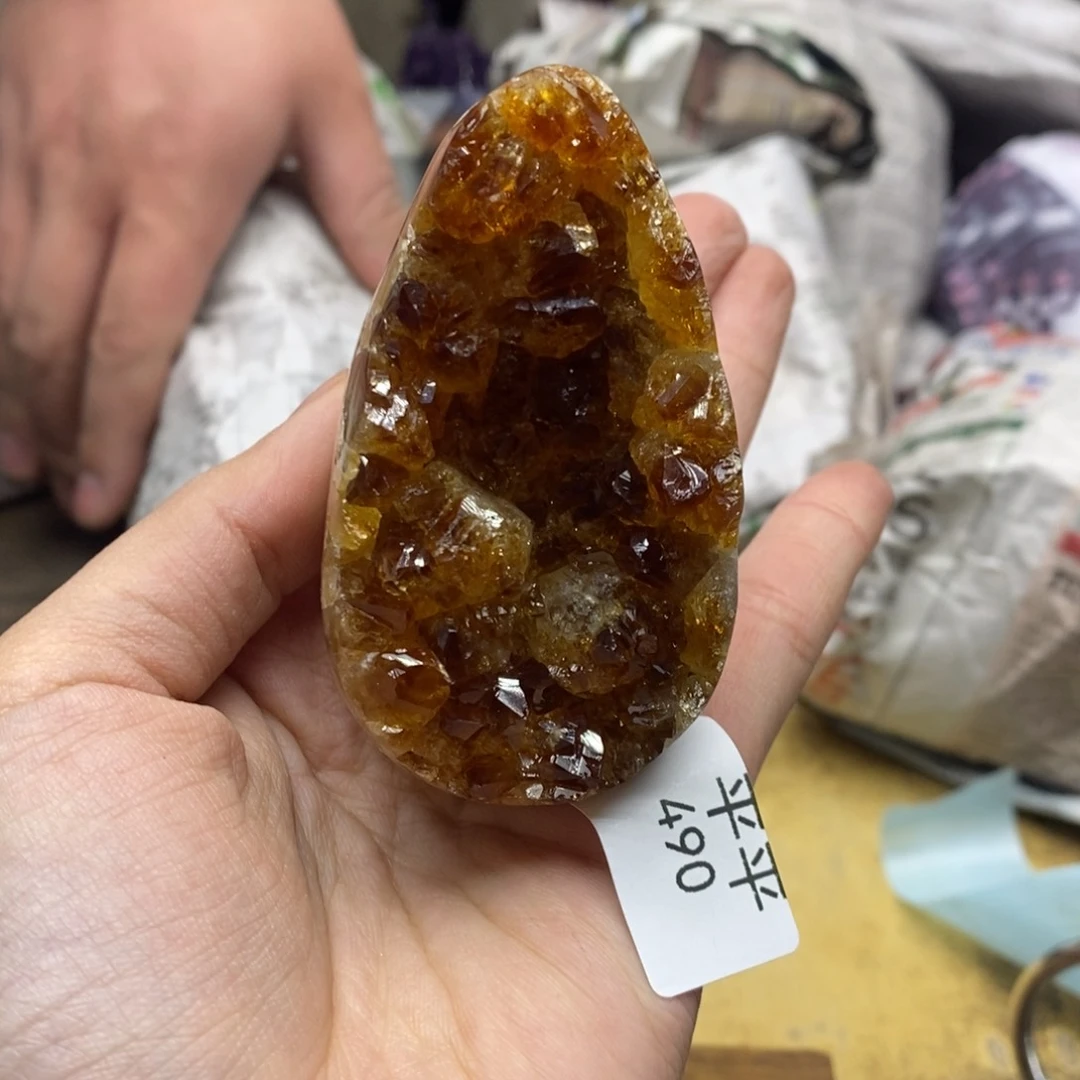 紫晶乌拉圭未镶嵌