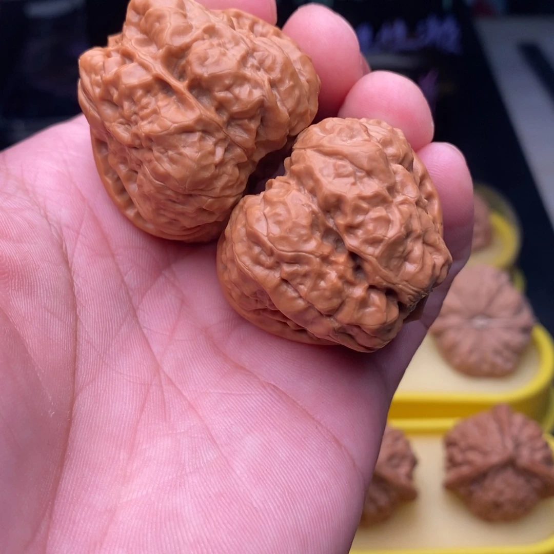 吊坠桃核三角蛙尺寸40