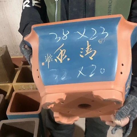 紫砂花盆手工制作