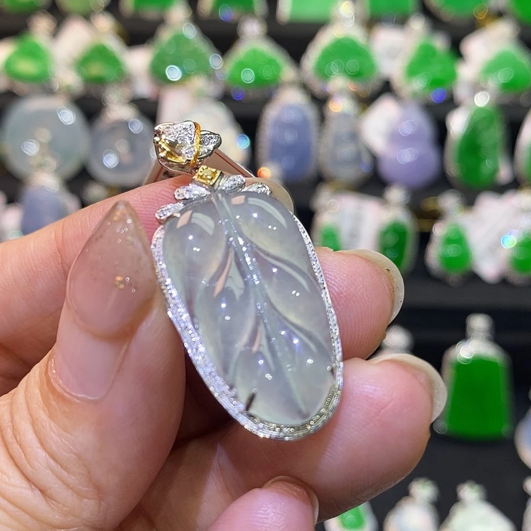 翡翠18K金镶嵌吊坠(不含链)