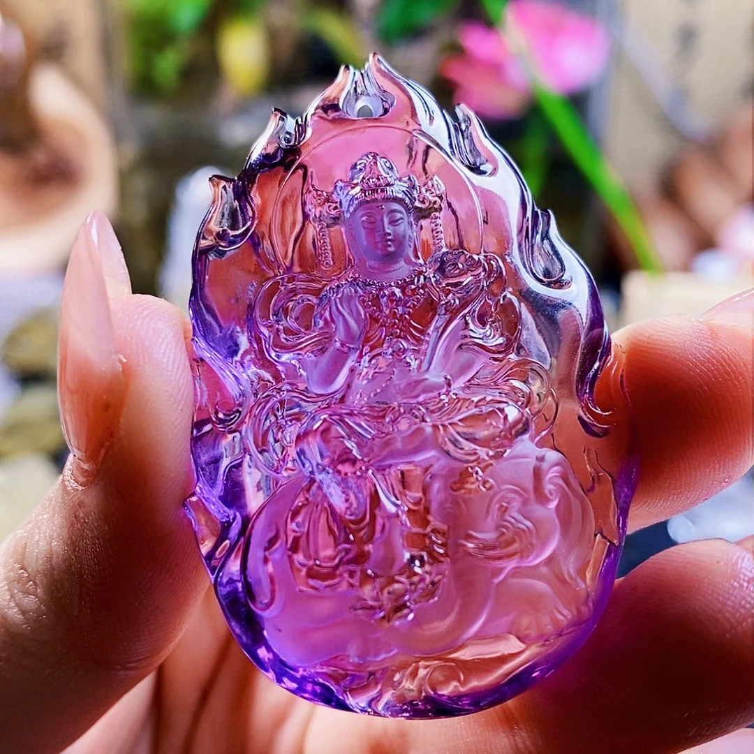 未镶嵌颈饰水晶吊墜