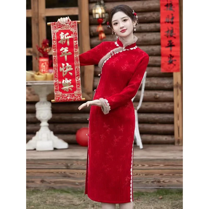 1671 红色 加绒 拜年服 旗袍