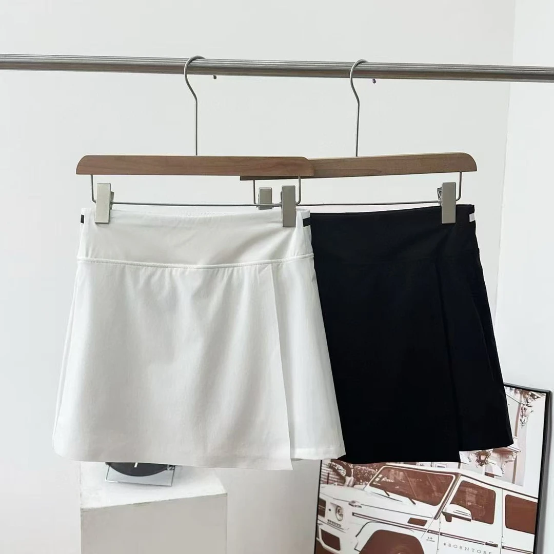 女款休闲棒球半身裙