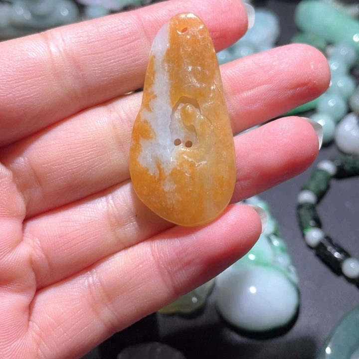 【闪购商品】翡翠颈饰未镶嵌天然翡翠