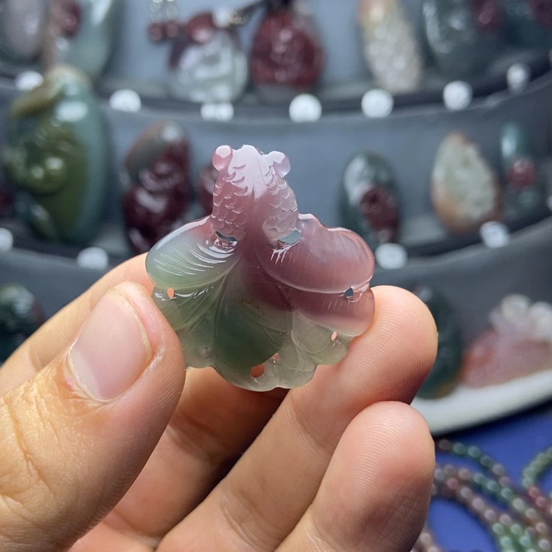 玛瑙/玉髓未镶嵌颈饰