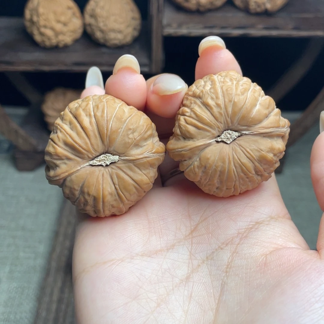 文玩核桃吊坠南瓜40 白茬精配克重打手