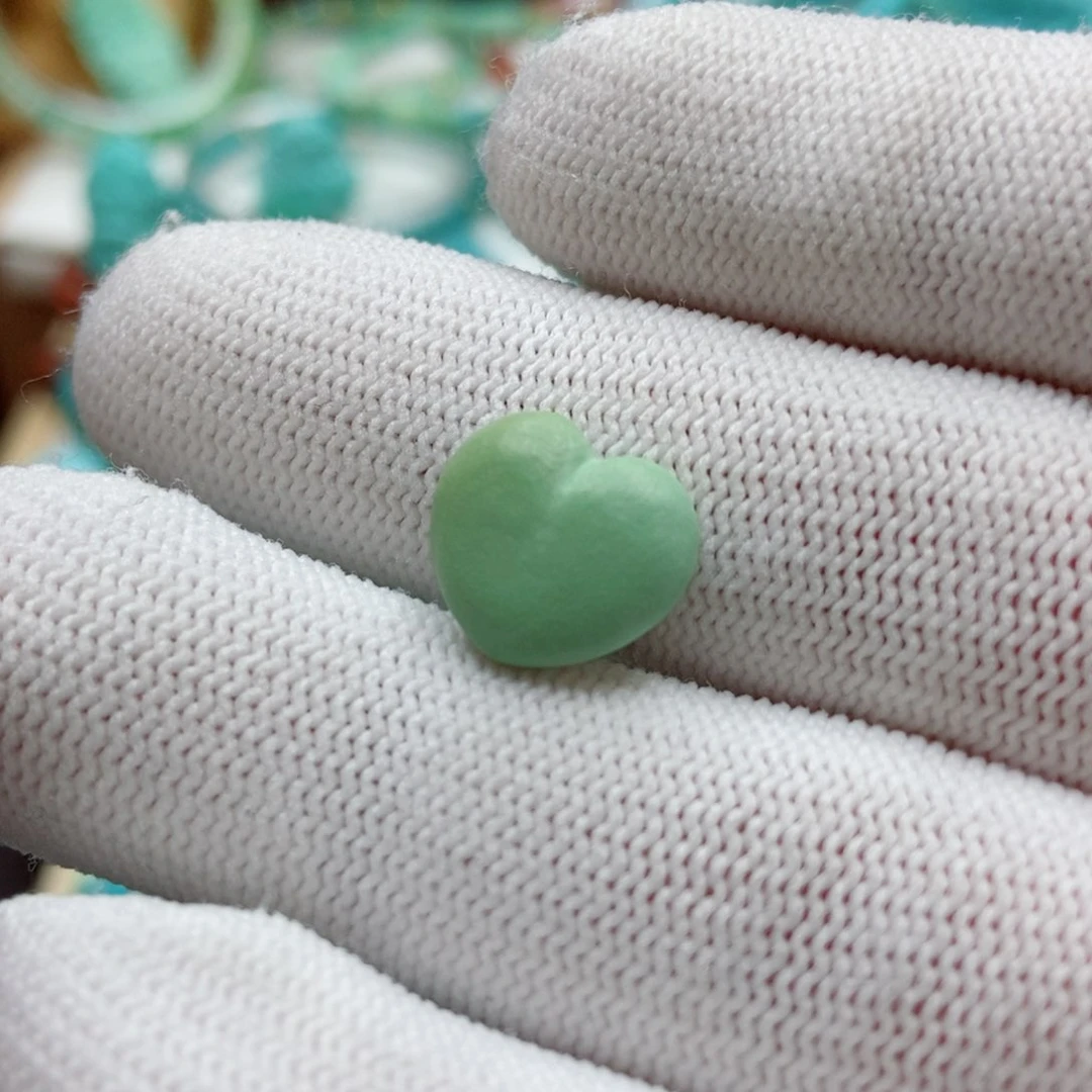 绿松石珠子未镶嵌