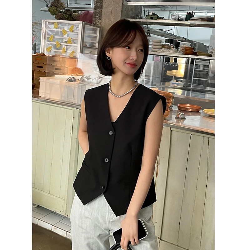 2025S/S无袖马甲显瘦气质小个子时尚夏季黑色宽松马夹50113S
