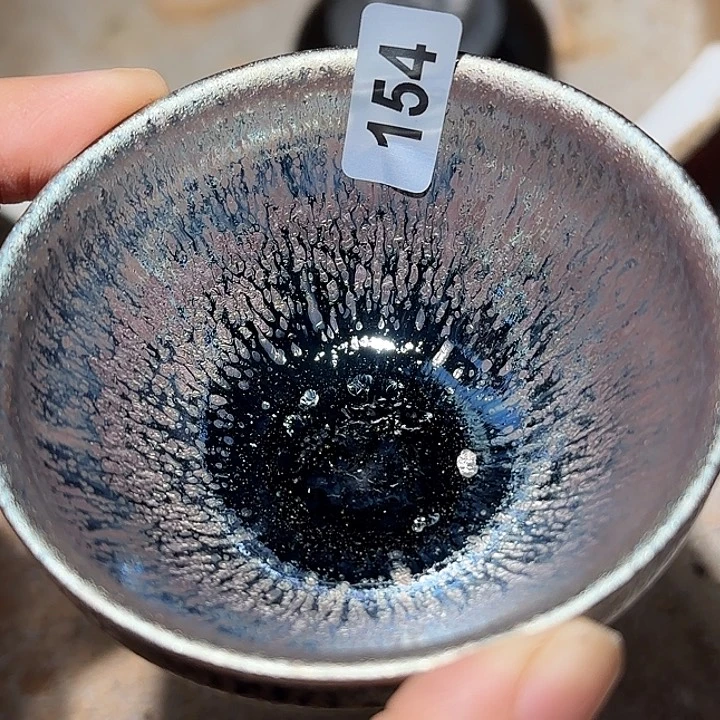 茶盏在于对一份不公平与不公平并存所