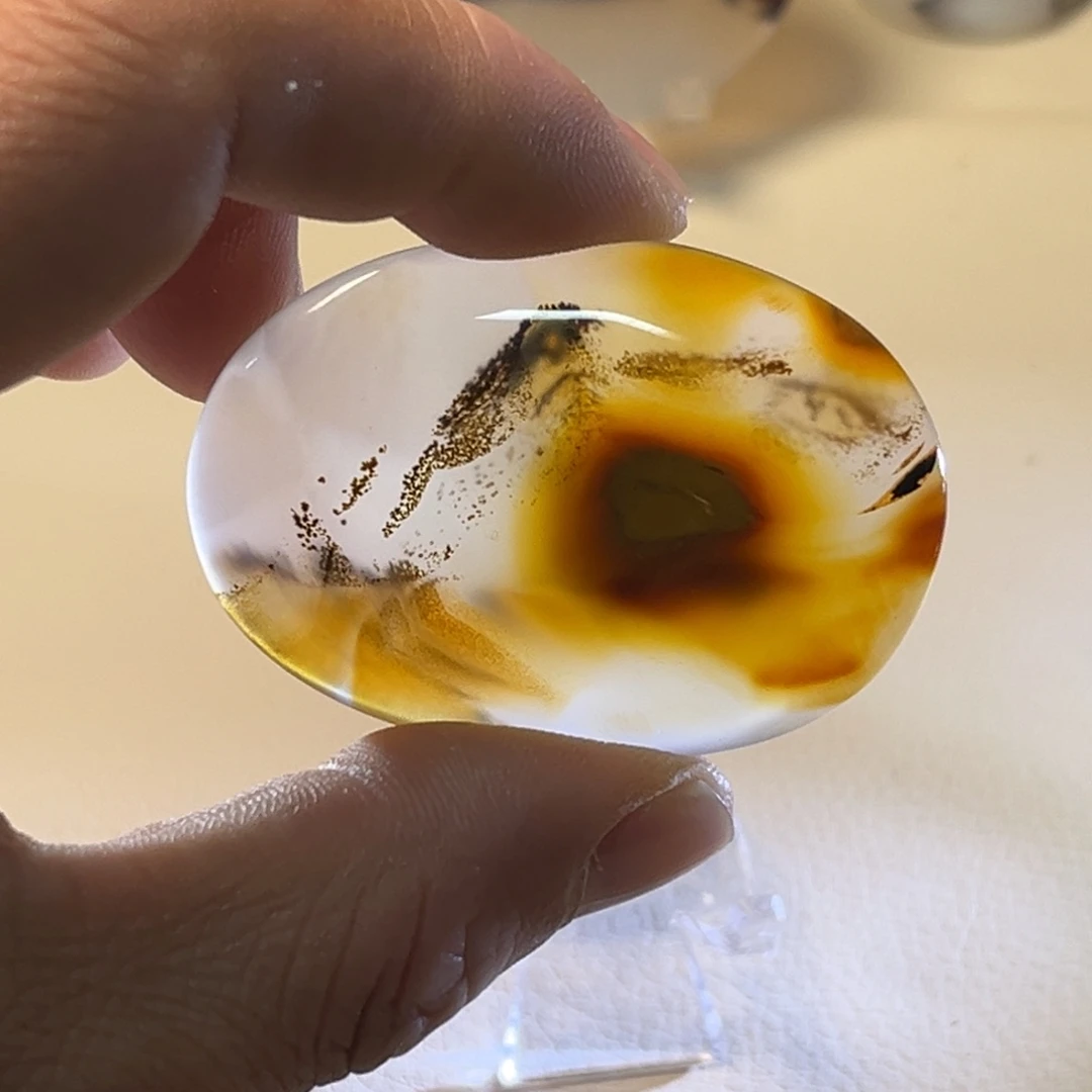 用***0玛瑙/玉髓未镶嵌颈饰