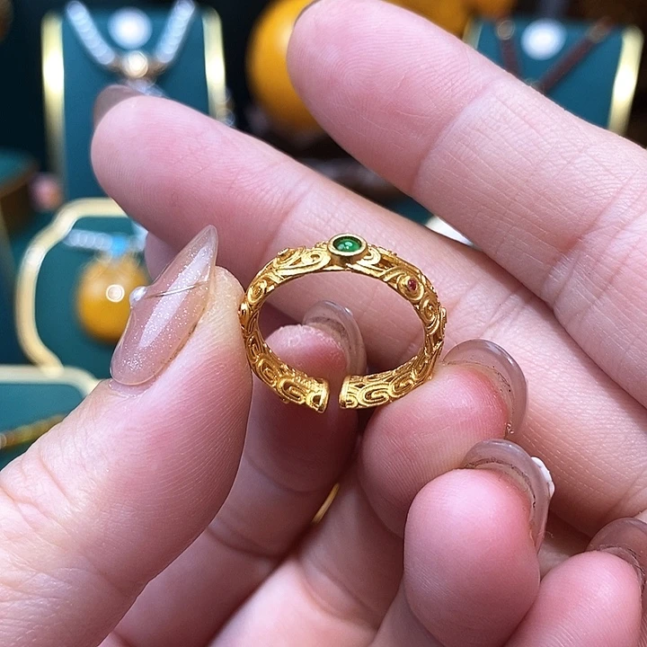 和田玉（糖玉）戒指银S925镀金镶嵌