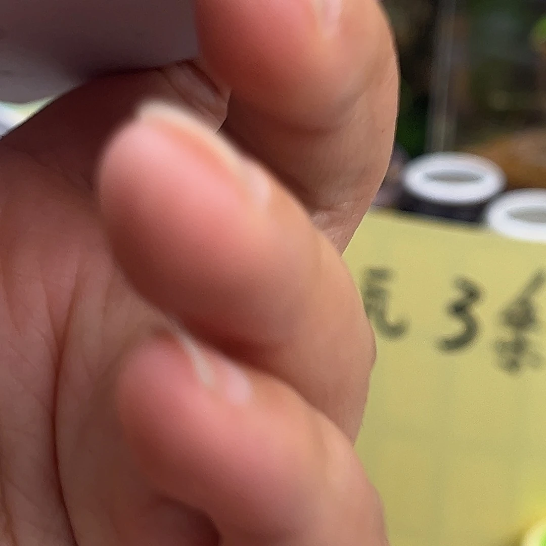 L***.大黄a哈哈哈哈哈哈哈