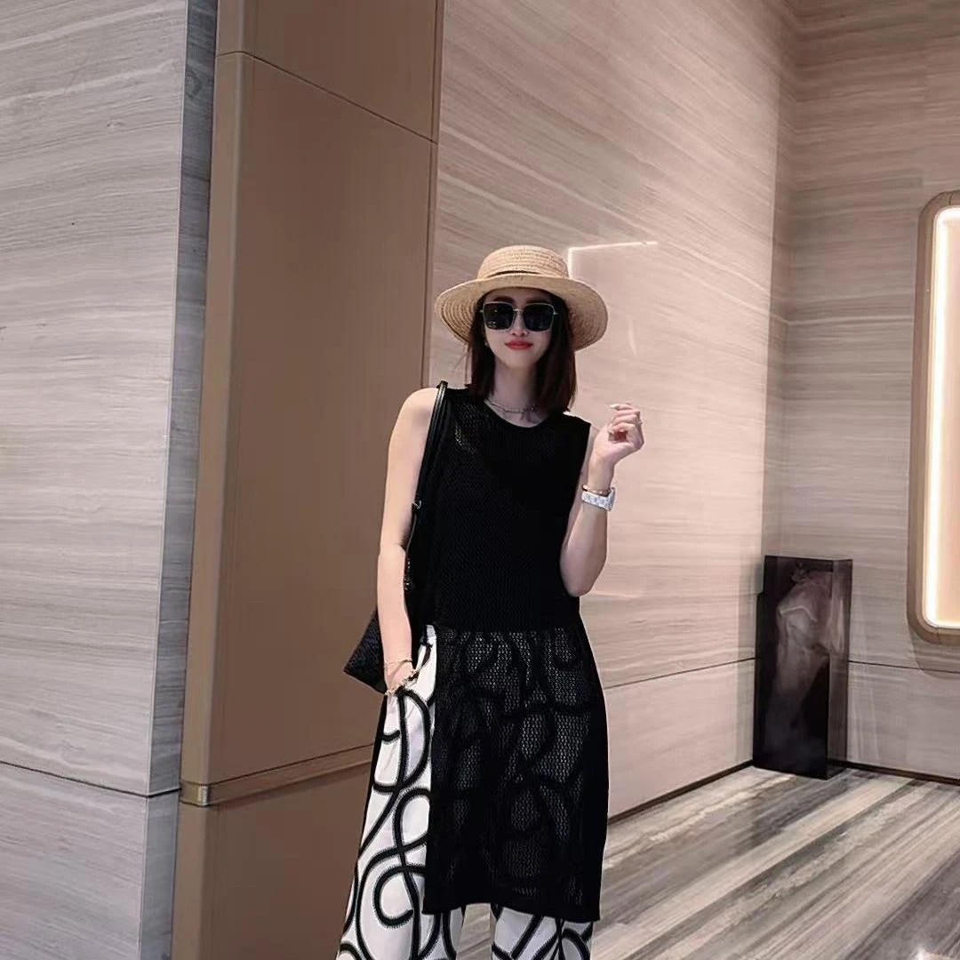 熙薇【时尚尖端】2025春夏新款时尚百搭休闲上衣无袖毛衣H2299