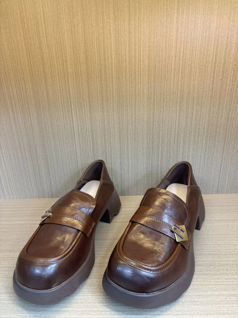 时尚舒适轻奢厚底潮流百搭休闲乐福鞋601