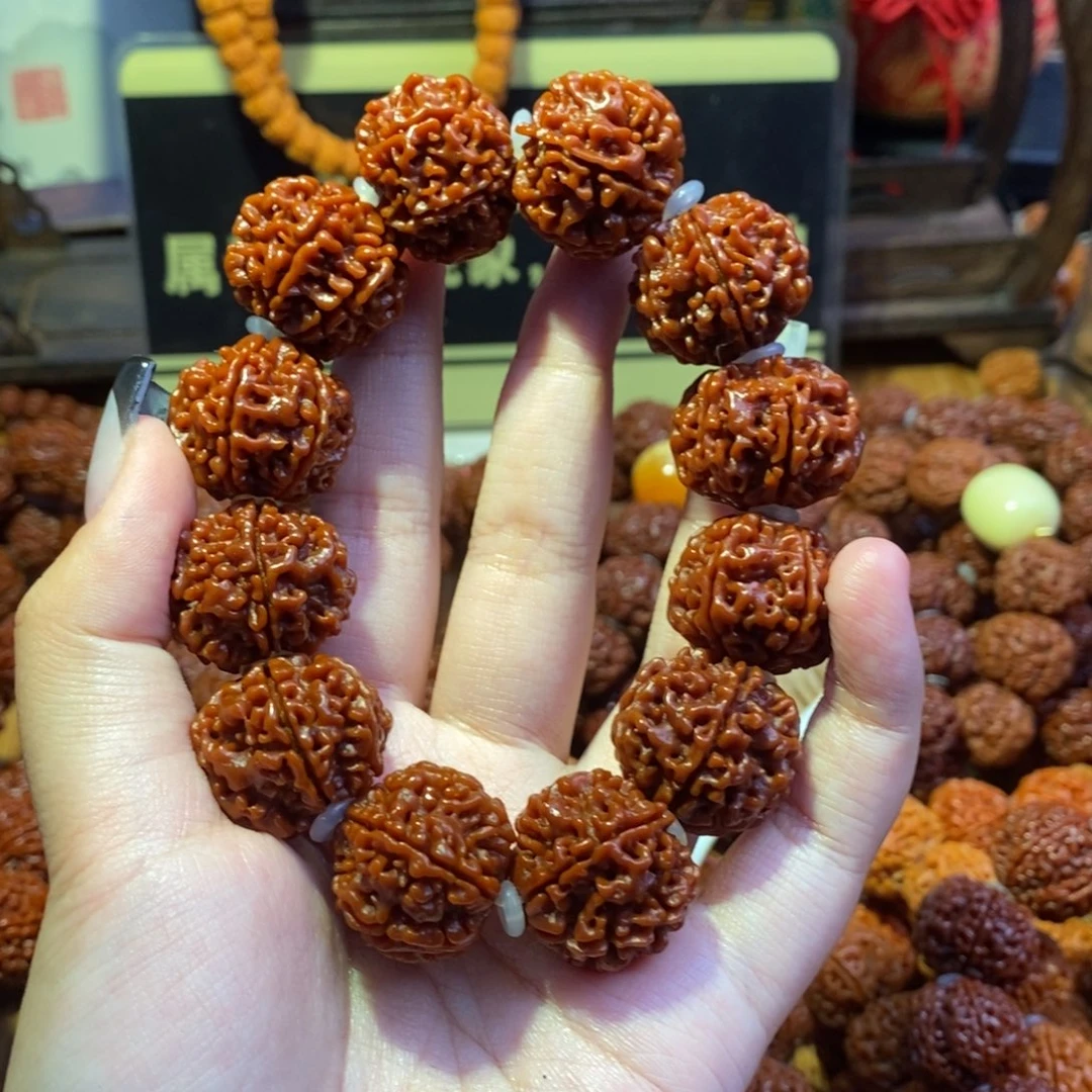 金刚菩提吊坠226原生态玉华