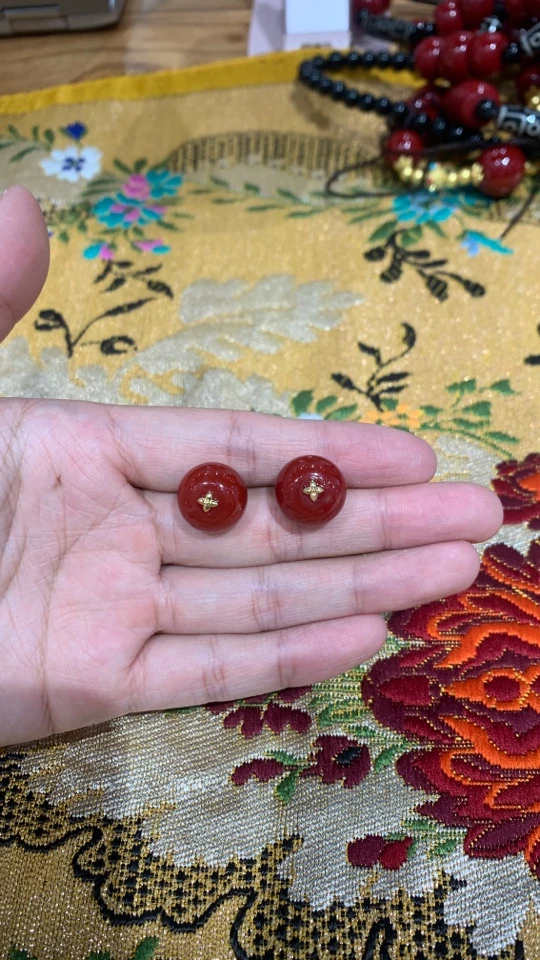 女士新款冬季款修身显瘦气质时尚女装红色耳环外搭环