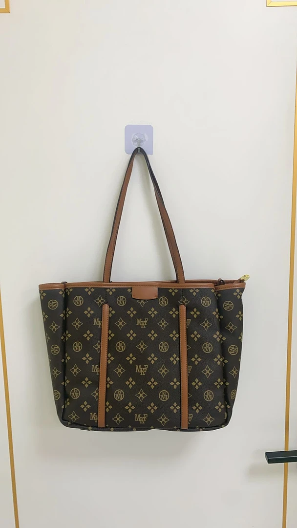 9878#印花/棕色【尺寸：长40宽13高27】休闲百搭时尚女士纯单肩包