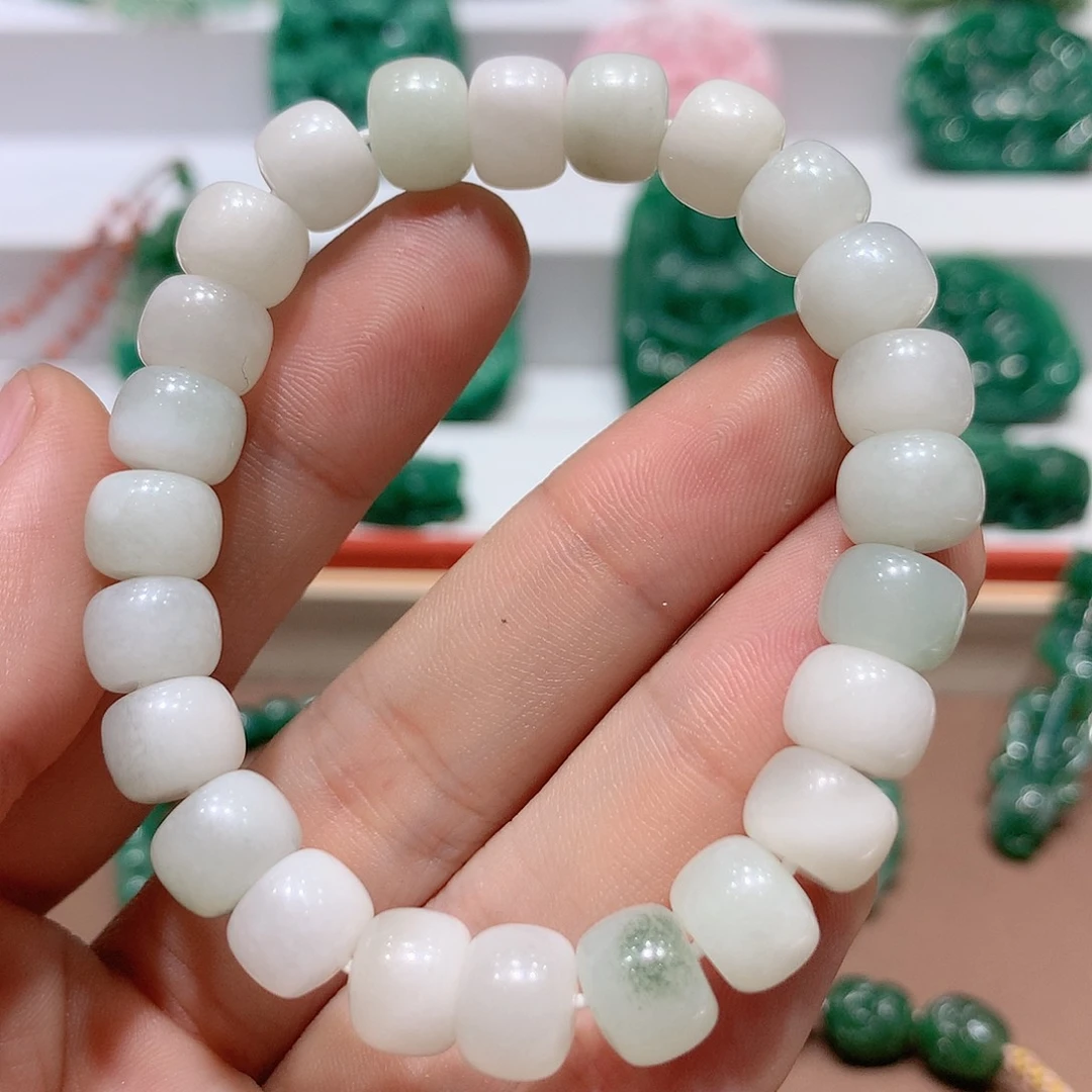 独山玉挂件未镶嵌