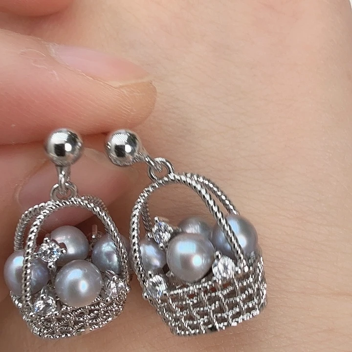 未镶嵌淡水珍珠耳饰