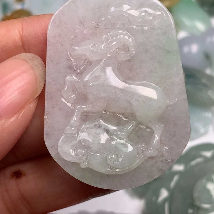 颈饰未镶嵌翡翠翡翠