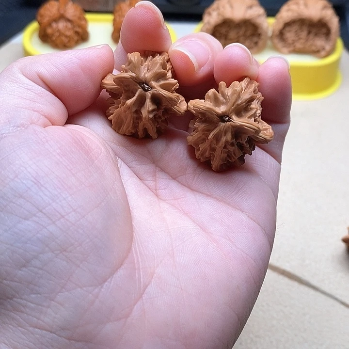 文玩核桃把件初*文玩核桃