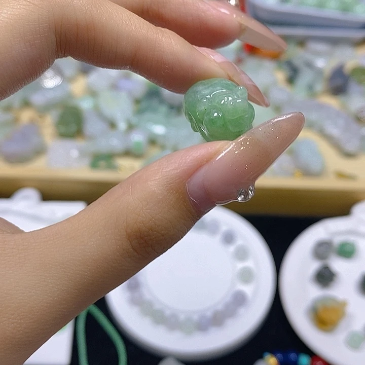翡翠散珠天然缅甸翡翠