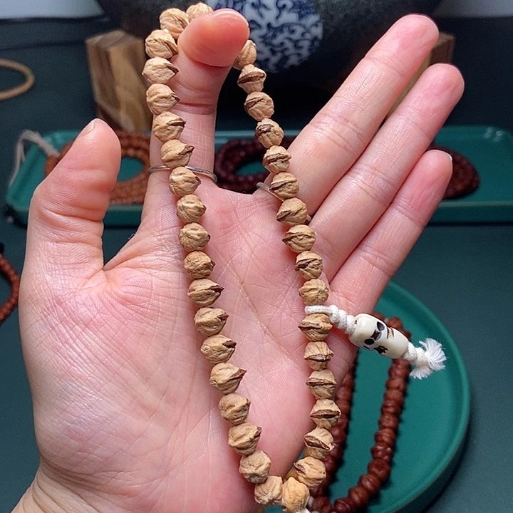 柏香籽/百香籽吊坠86.6