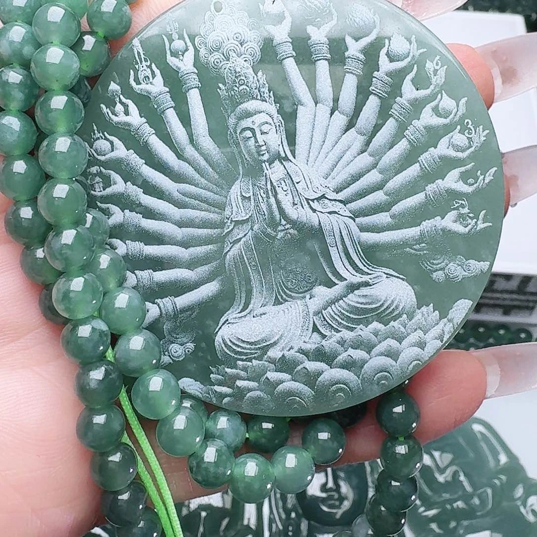 翡翠未镶嵌颈饰天然的A货翡翠多样性发其一