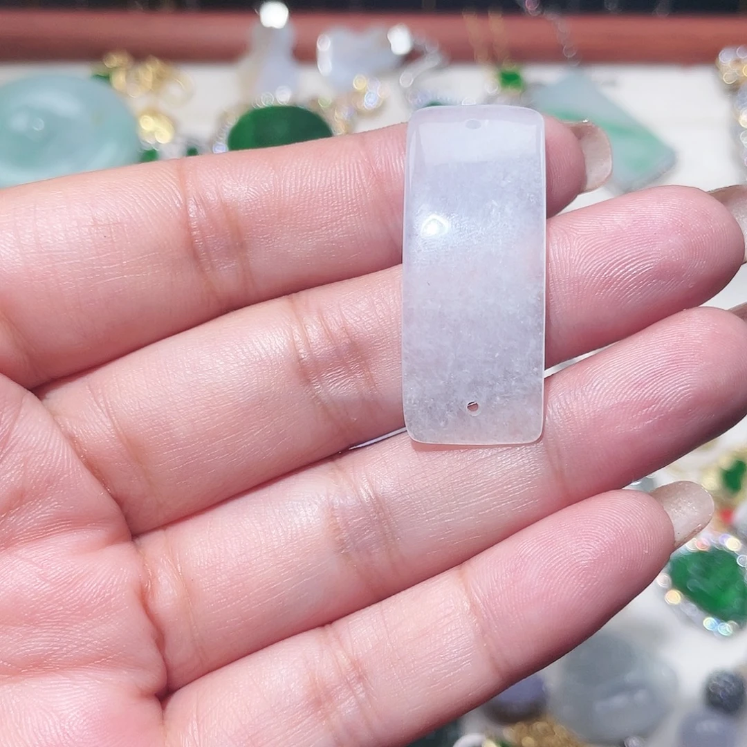 翡翠未镶嵌颈饰天然翡翠